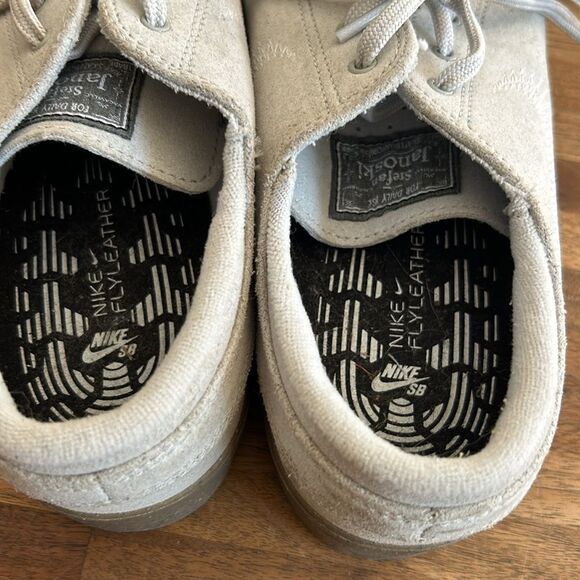 Nike SB Janoski Fly Leather Mens Suede Shoe size 8 Good Condition - Picture 5 of 9